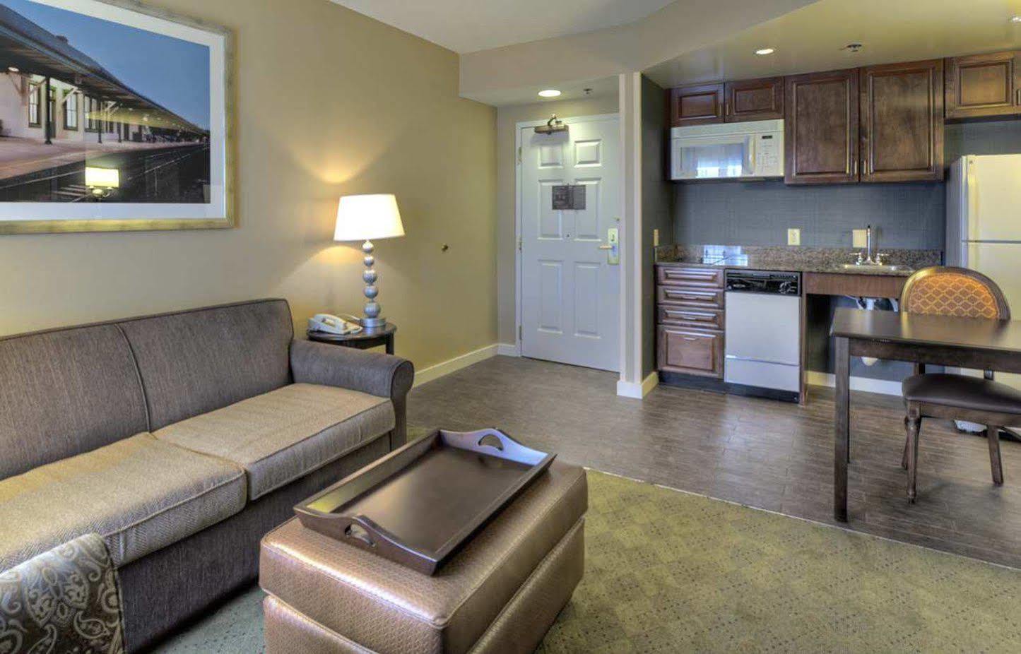 Holiday Inn Express & Suites Southern Pines-Pinehurst Area By Ihg Exterior photo